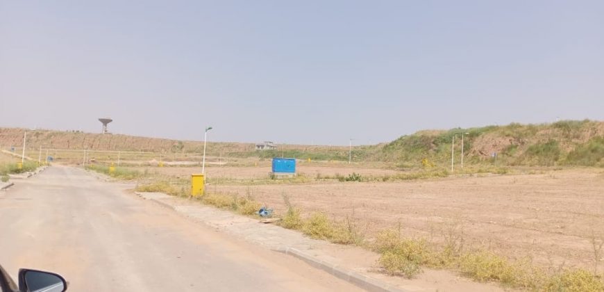 10 Marla Bahria Town Rawalpindi Phase 8 Plot For Sale In Reasonable Price Ready Plot For Construction