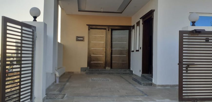 Brand New 5 Marla Modern Design House Sale In Bahria Town